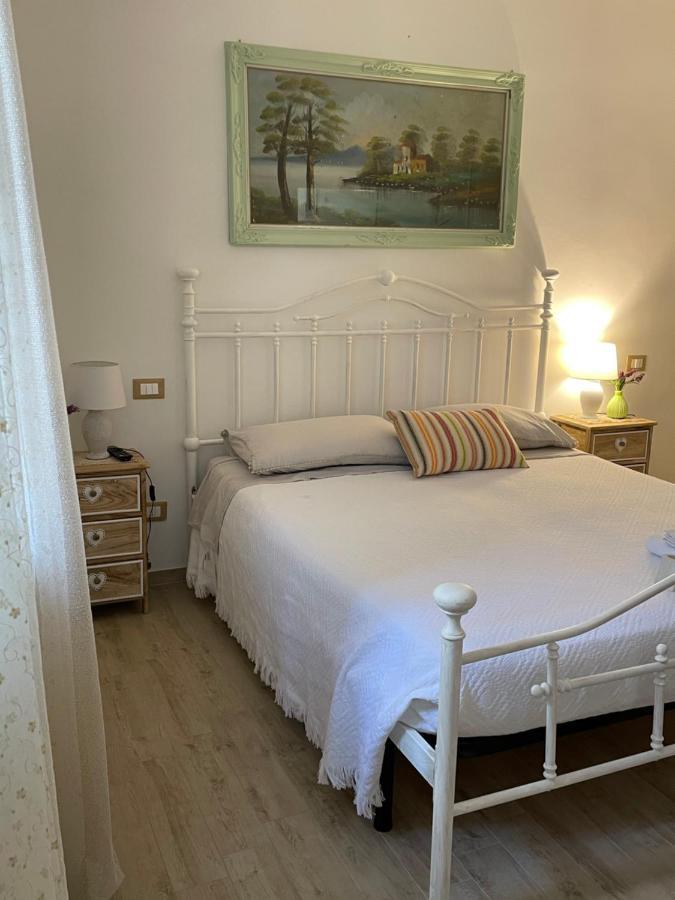 Il Cortiletto Apartment Taranto Ngoại thất bức ảnh