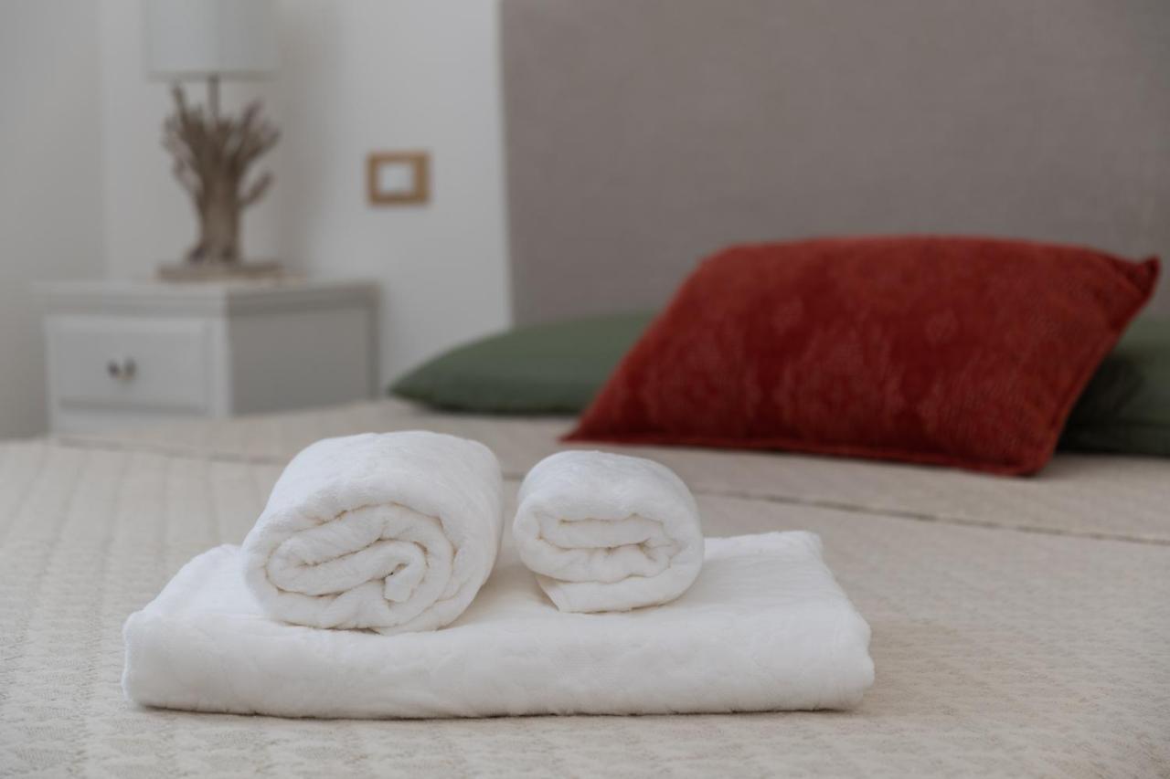Il Cortiletto Apartment Taranto Ngoại thất bức ảnh